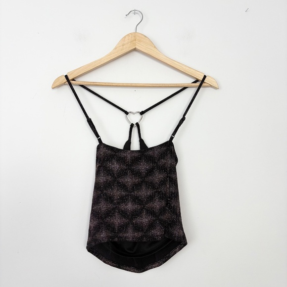 Urban renewal agnes heart-o-ring tank top - Picture 5 of 5